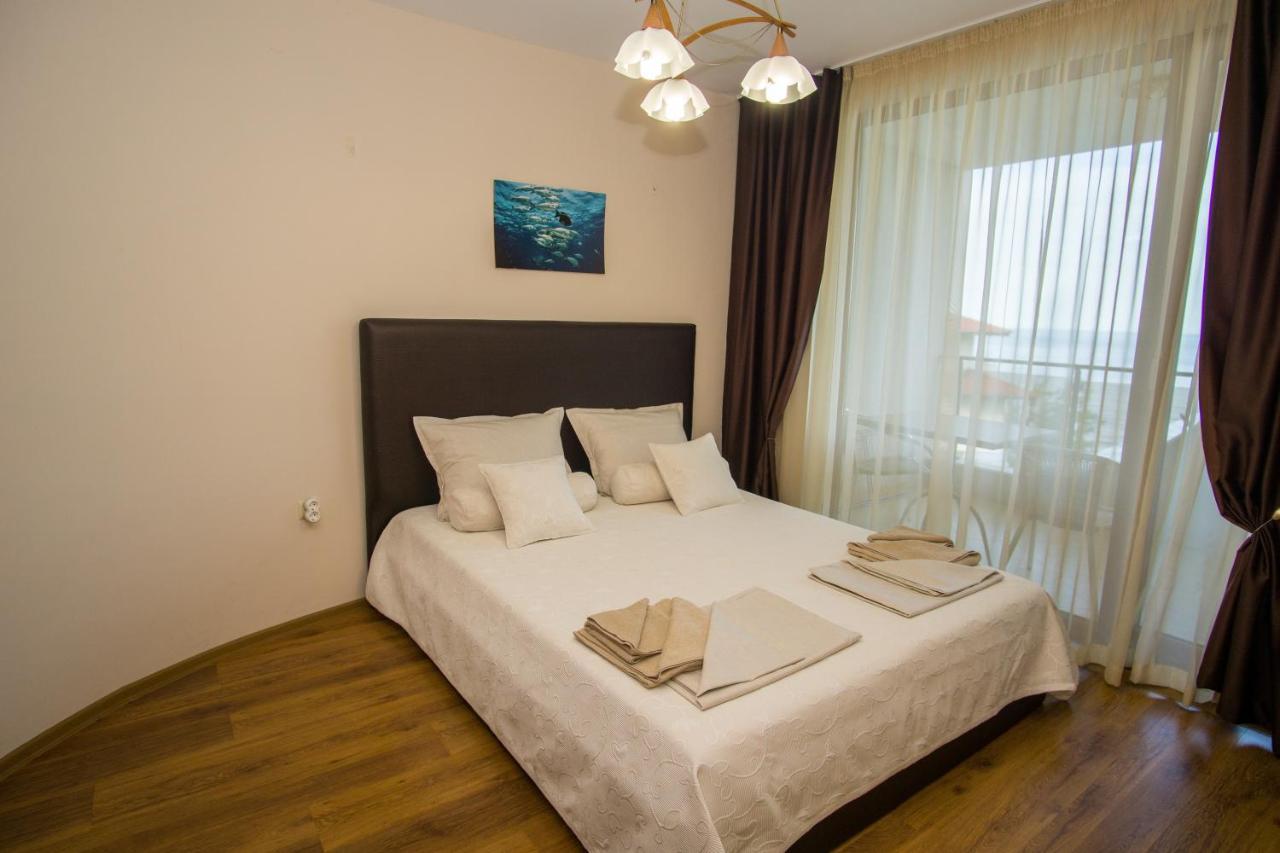 Guest Apartments Stela Tsarevo Exterior photo
